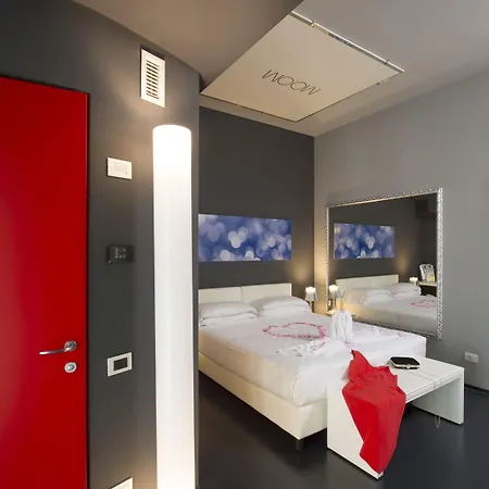 فندق مو.أوم 4*
