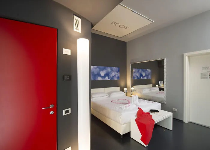 Hotel Mo.om 4*
