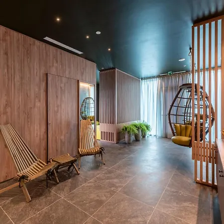 莫姆酒店 酒店 4*