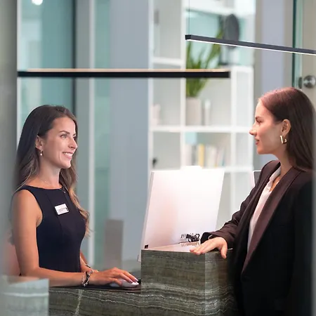 莫姆酒店 酒店 欧吉特奥罗纳