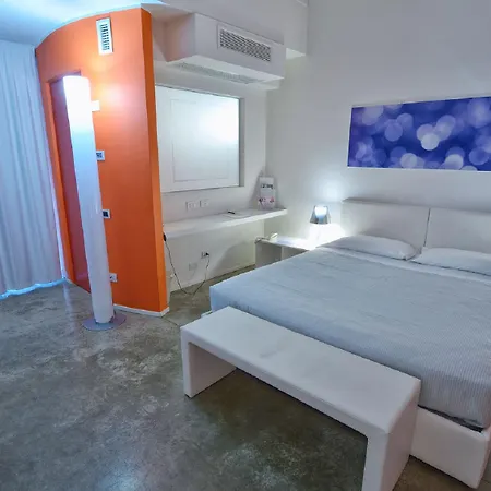 Mo.om Hotel