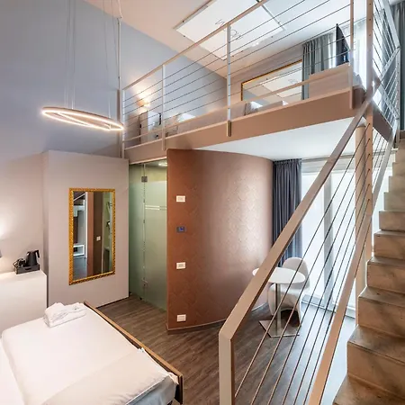 Hotel Mo.om